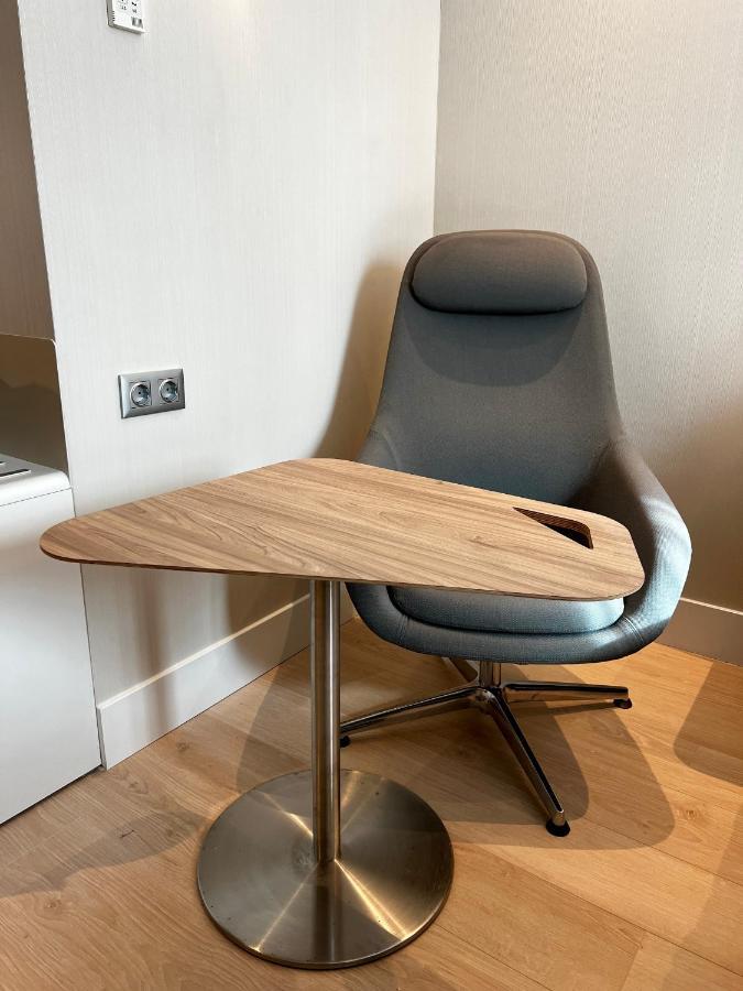 Holiday Inn Express - Madrid - Airport By Ihg Exterior photo